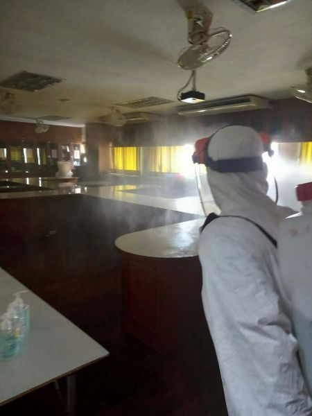 การทำความสะอาดสถานที่ระหว่างปิดภาคเรียน เพื่อป้องกันการแพร่ระบาดเชื้อไวรัสโคโรนา 2019 (Covid-19) 