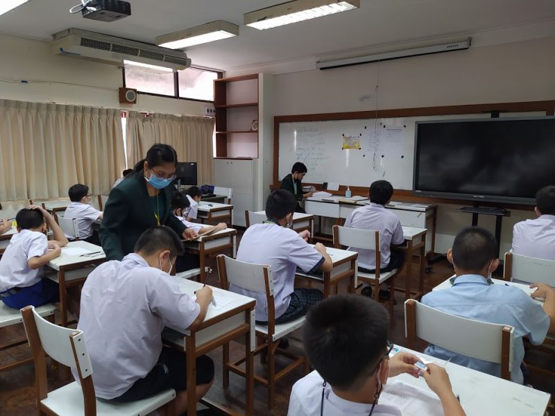 โรงเรียนเทพศิรินทร์จัดการสอบคัดเลือกนักเรียนเข้าเรียนต่อ ชั้นมัธยมศึกษาปีที่ 1 โครงการห้องเรียนพิเศษ ปีการศึกษา 2564